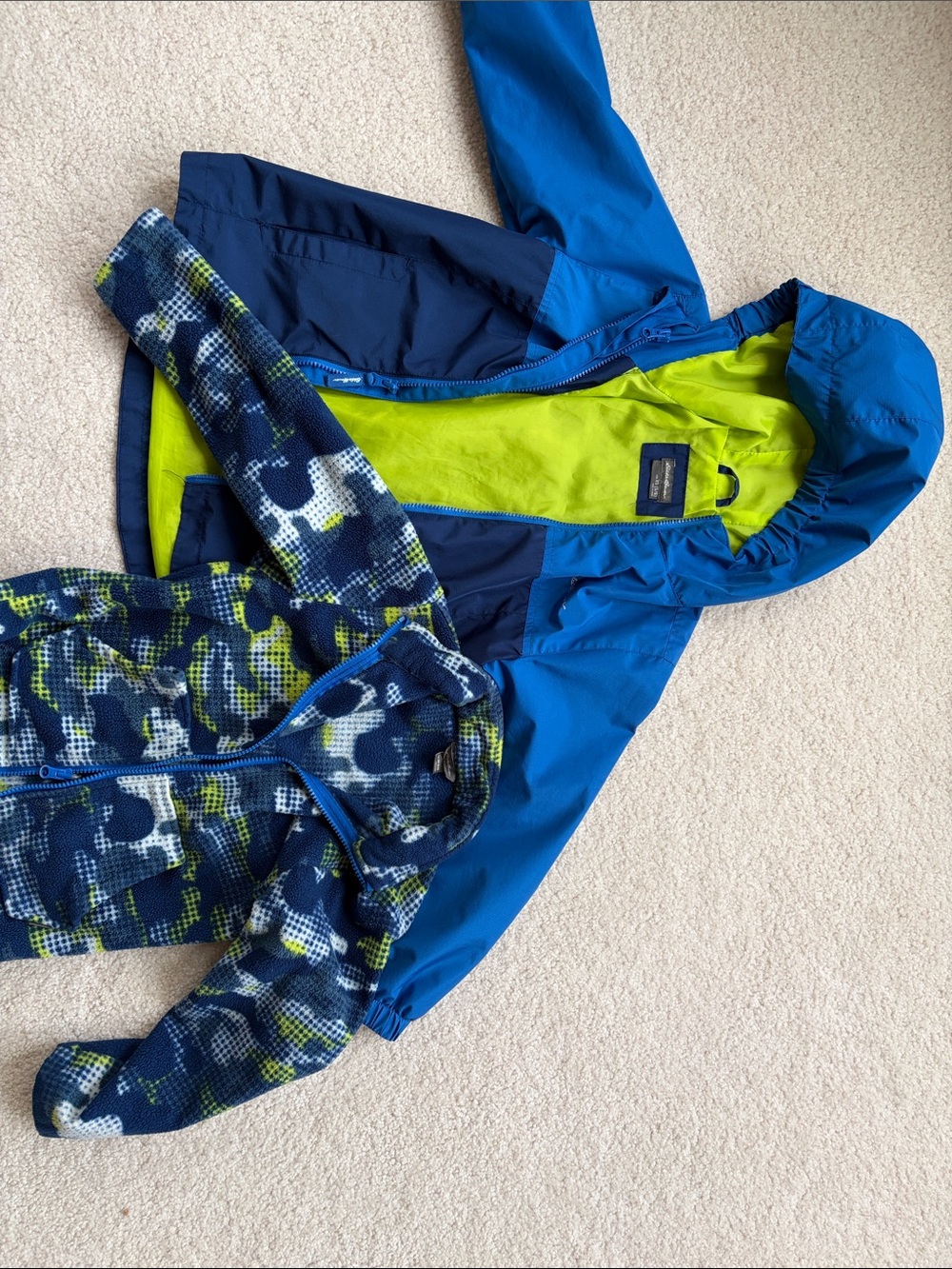 Eddie Bauer double jacket with wind resistant shell and fleece jacket.